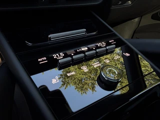 Porsche Cayenne – thumbnail 35