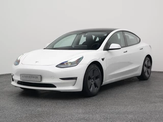 Tesla Model 3 – thumbnail 1
