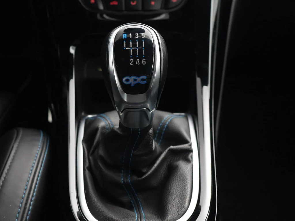Opel Astra – foto 40