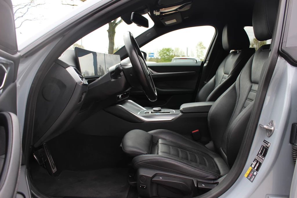 BMW i4 – foto 14