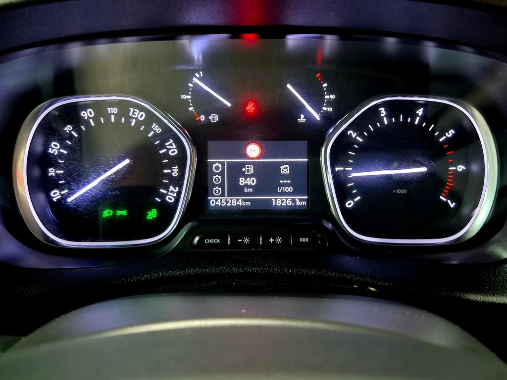 Opel Vivaro – foto 19