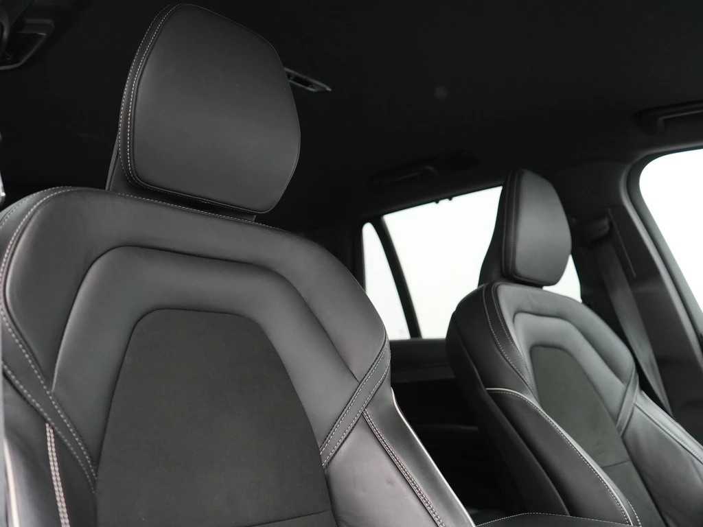 Volvo XC90 – foto 17