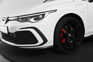 Volkswagen Golf – thumbnail 33