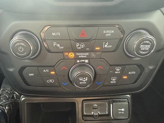 Jeep Renegade – thumbnail 26