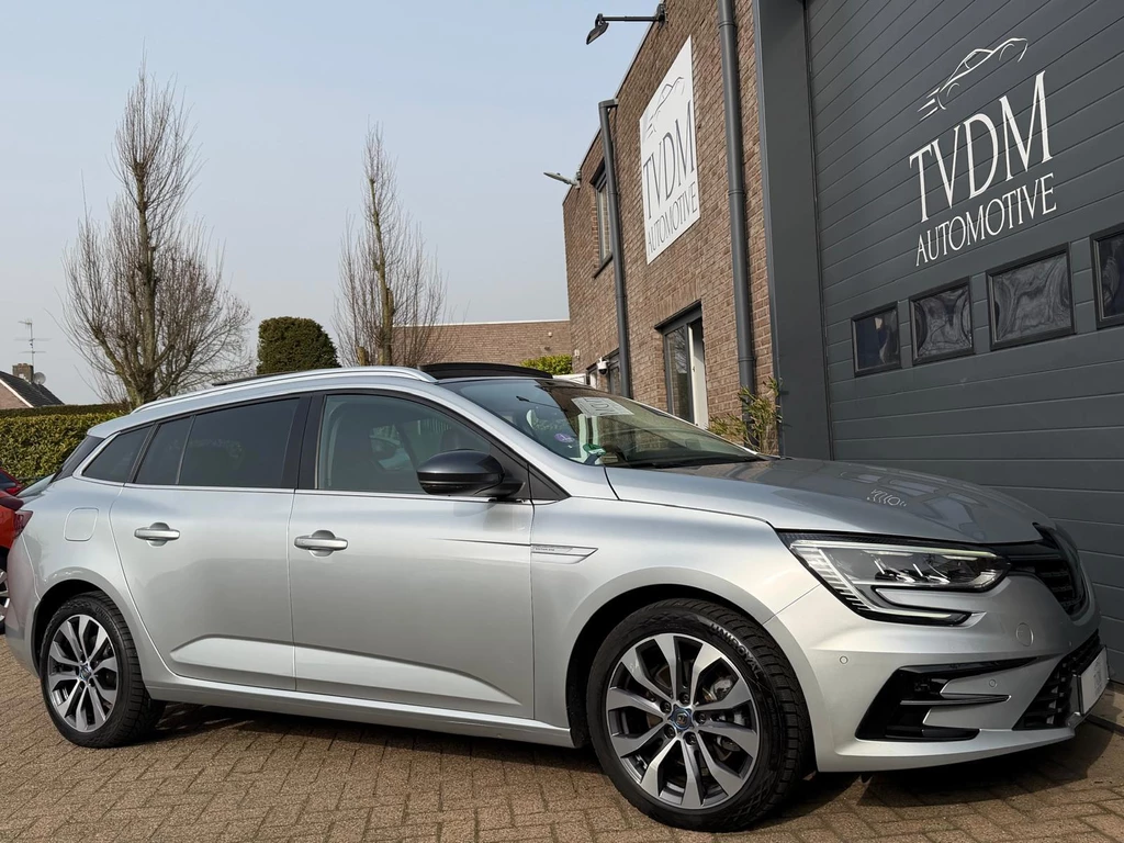 Renault Megane E-Tech – foto 7