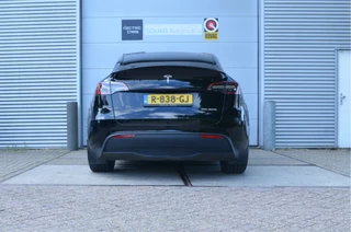 Tesla Model Y – thumbnail 2