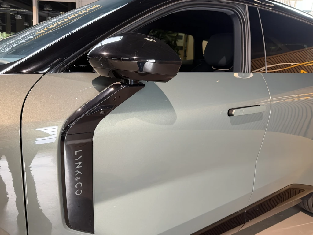 Lynk & Co 08 – foto 13