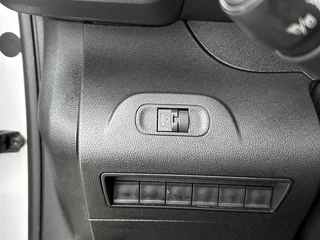 Peugeot Partner – thumbnail 25