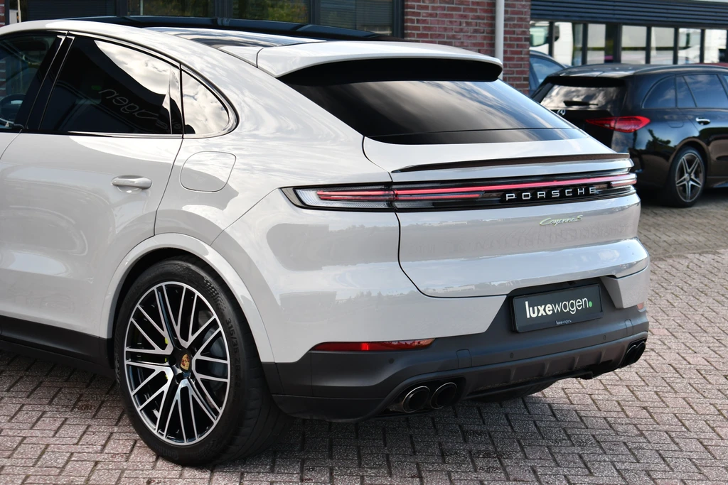 Porsche Cayenne – foto 12