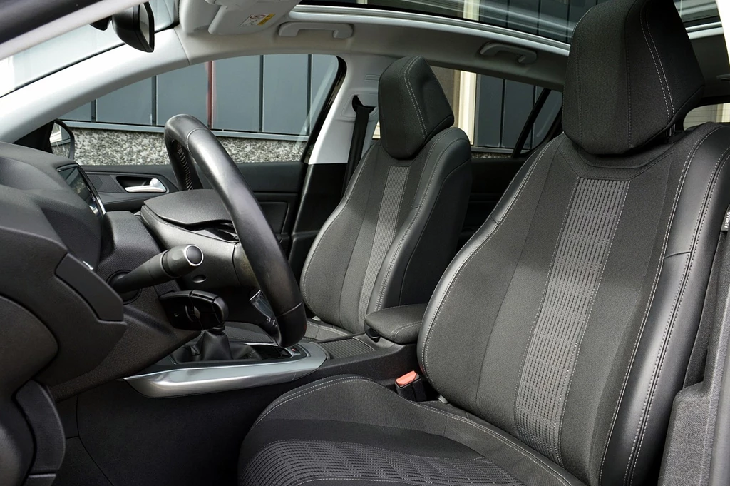 Peugeot 308 – foto 12