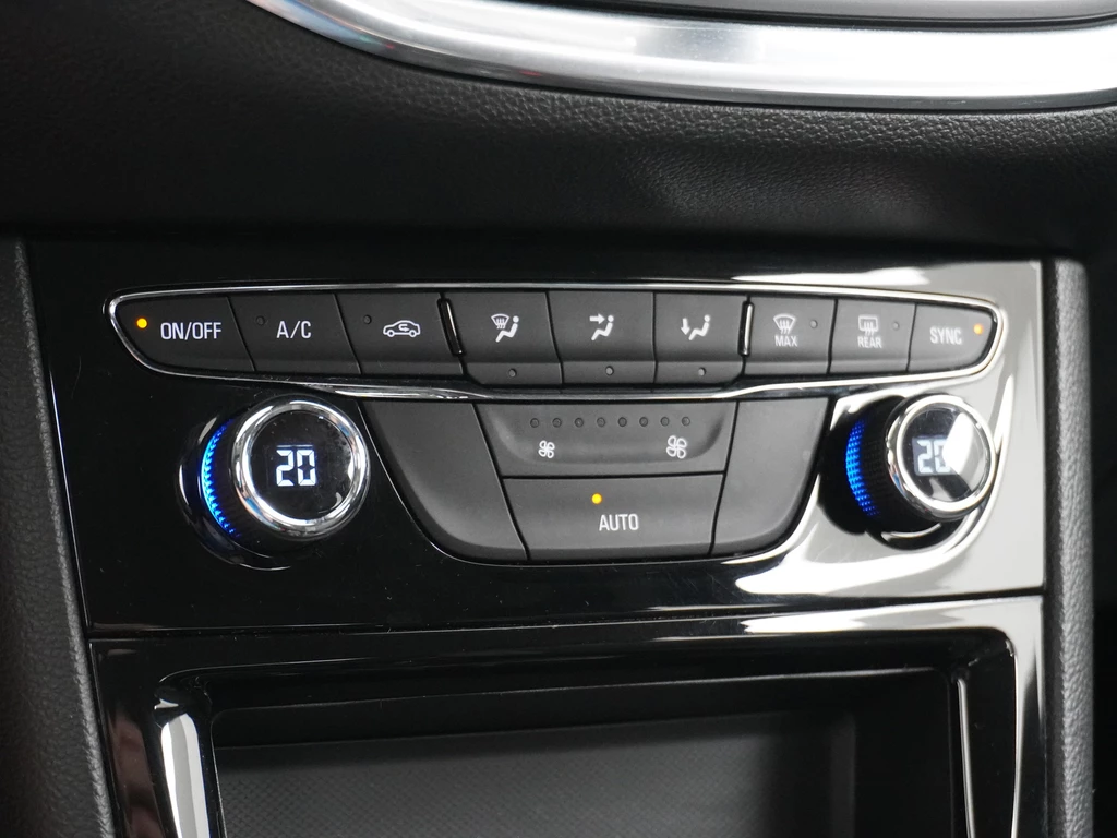 Opel Astra – foto 21