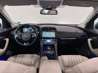 Jaguar F-PACE – thumbnail 12