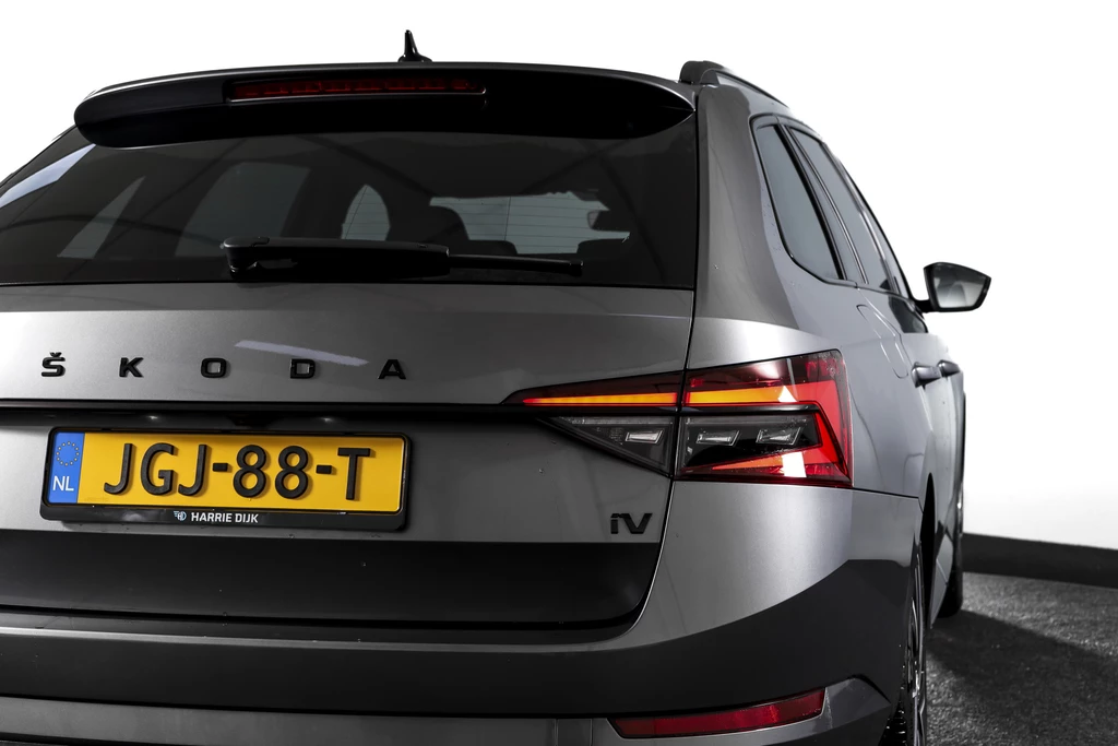 Škoda Superb – foto 8