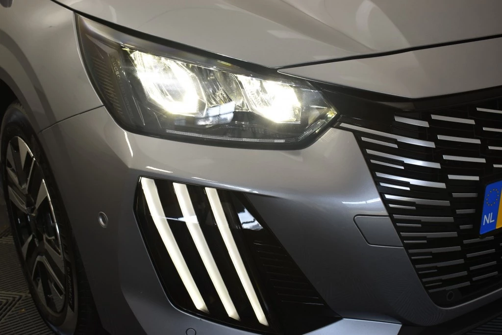Peugeot 208 – foto 34