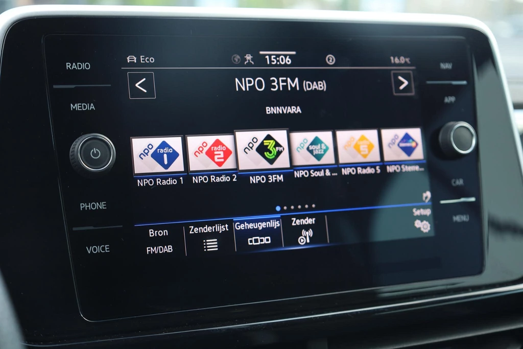 Volkswagen T-Roc – foto 19