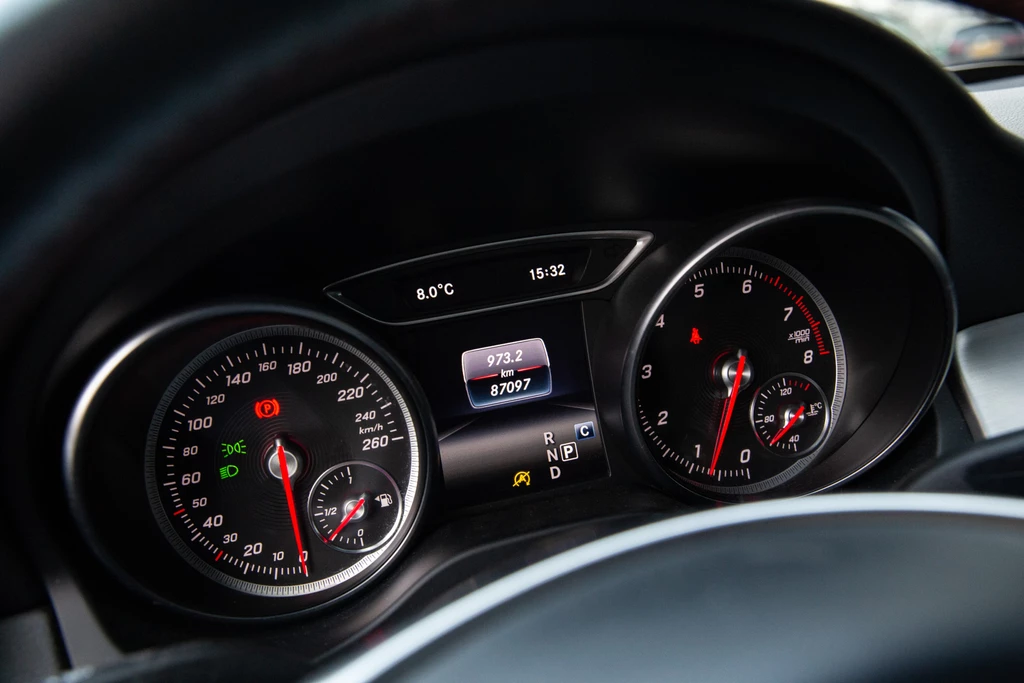 Mercedes-Benz CLA – foto 10