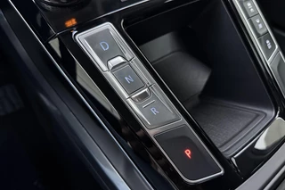 Jaguar I-PACE – thumbnail 24
