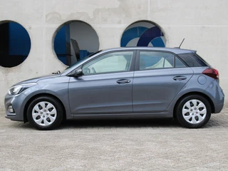 Hyundai i20 – thumbnail 2