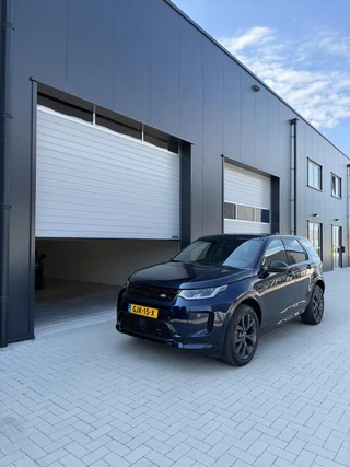 Land Rover Discovery Sport – thumbnail 1