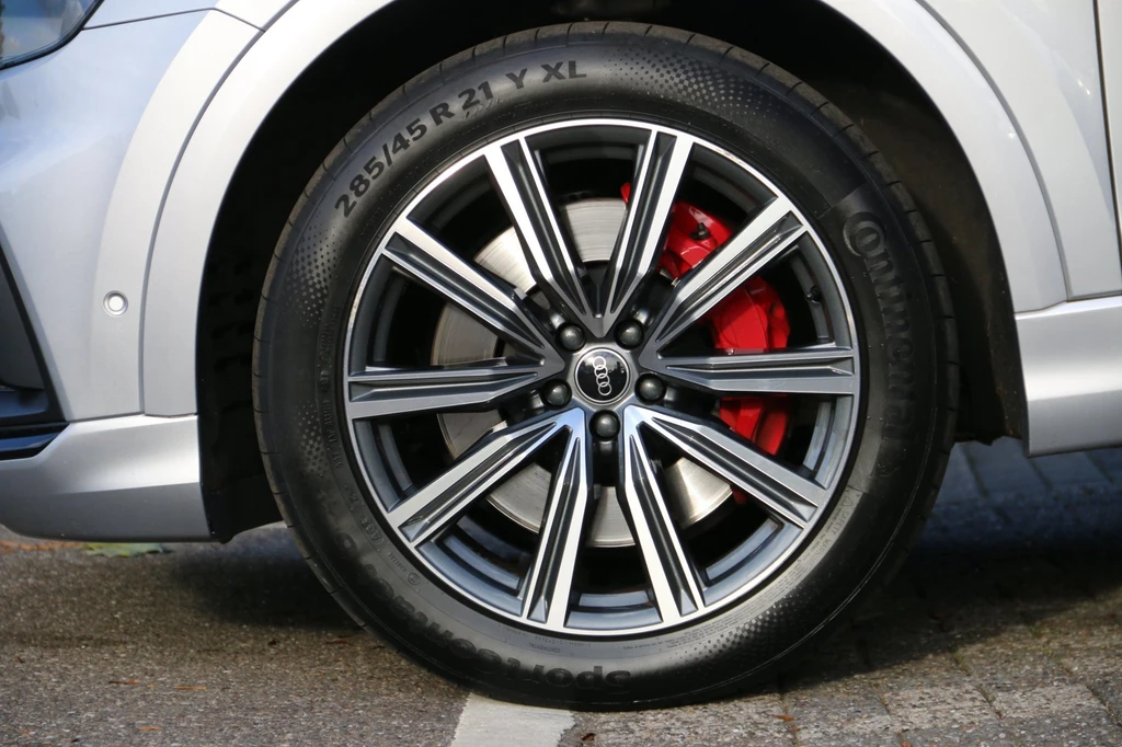Audi Q8 – foto 6