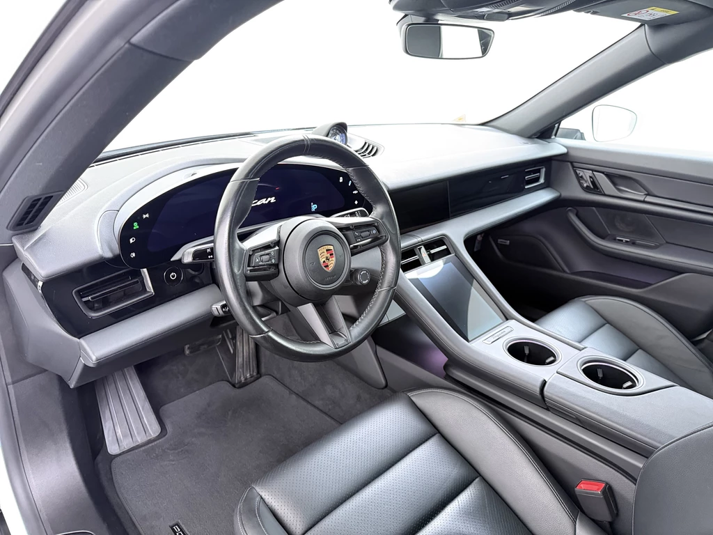 Porsche Taycan – foto 14