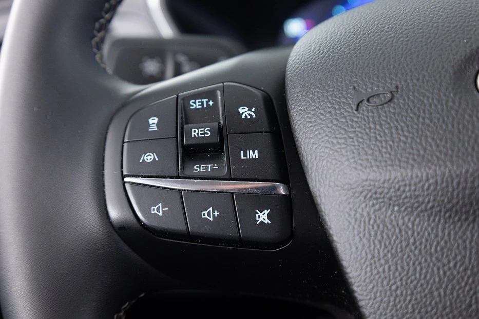 Ford Kuga – foto 29