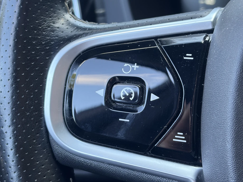 Volvo XC60 – foto 24