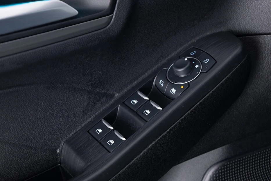 Ford Kuga – foto 12