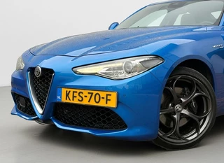 Alfa Romeo Giulia – thumbnail 2