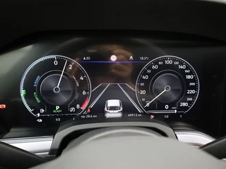 Volkswagen Touareg – thumbnail 22