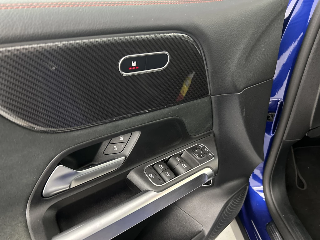 Mercedes-Benz GLB – foto 10