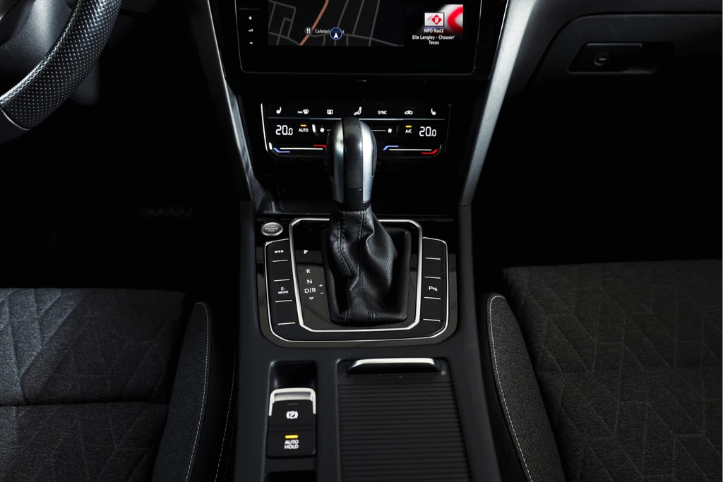 Volkswagen Passat – foto 32