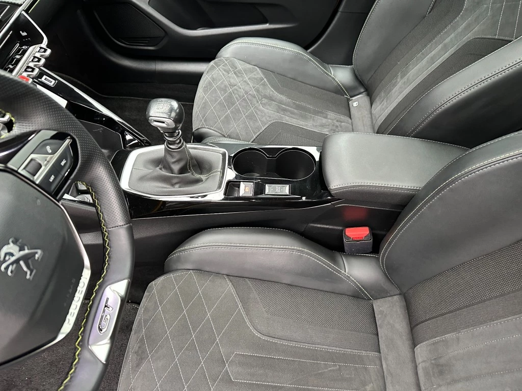 Peugeot 208 – foto 36