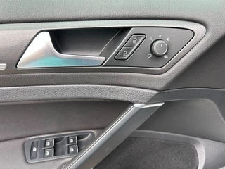Volkswagen Golf – thumbnail 27