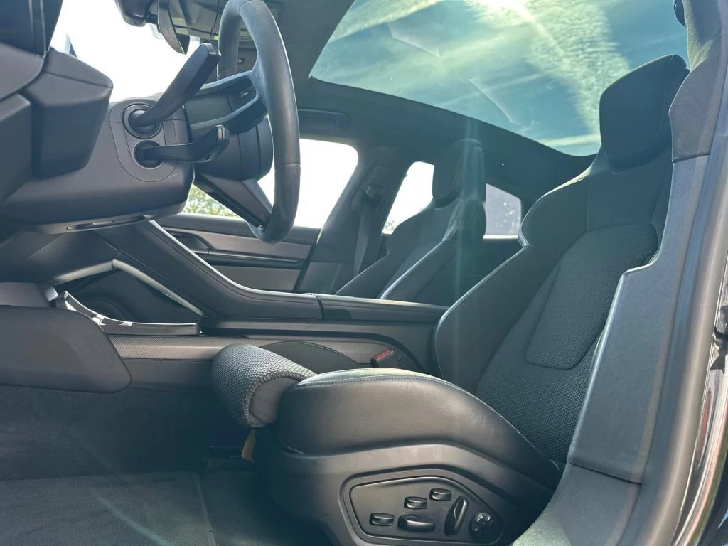 Porsche Taycan – foto 9