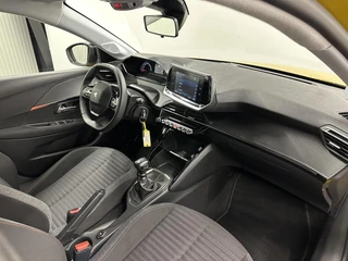 Peugeot 208 – thumbnail 11