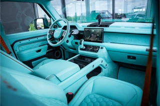Land Rover Defender – thumbnail 13