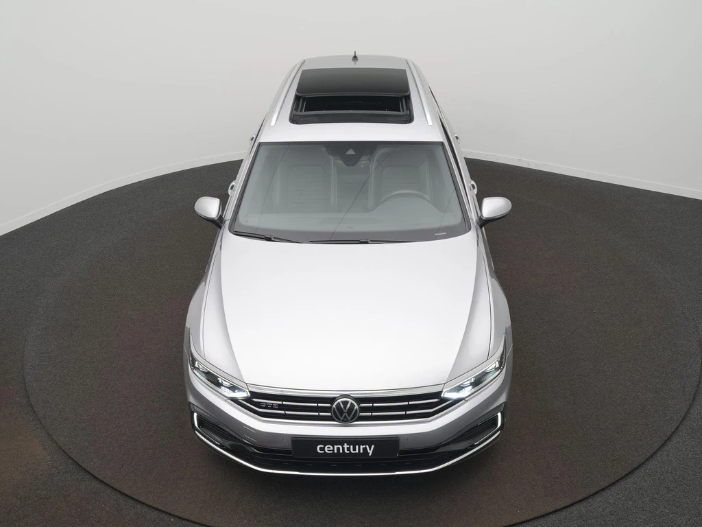 Volkswagen Passat – foto 11