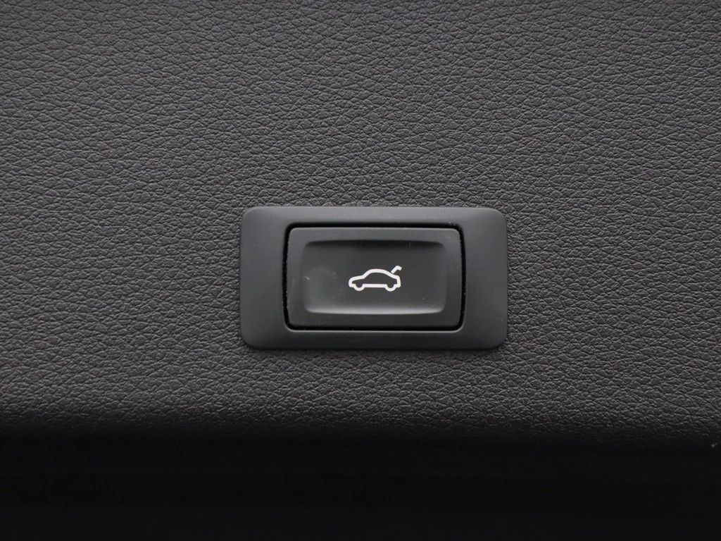 Audi e-tron – foto 18