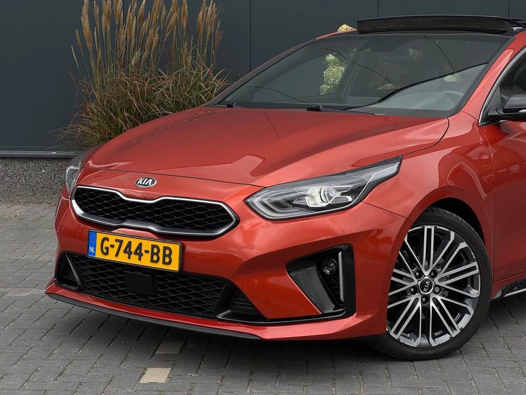 Kia ProCeed – foto 2