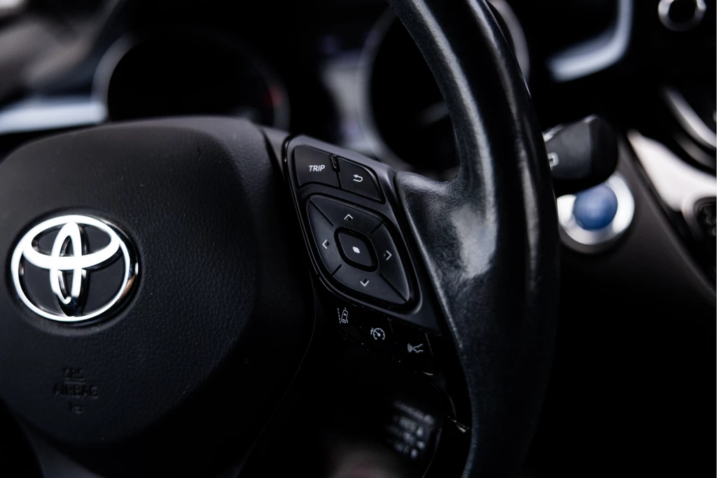 Toyota C-HR – foto 31