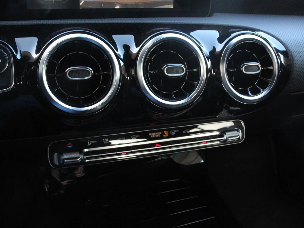 Mercedes-Benz A-Klasse – foto 24