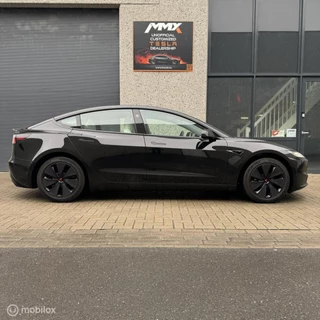 Tesla Model 3 – thumbnail 6