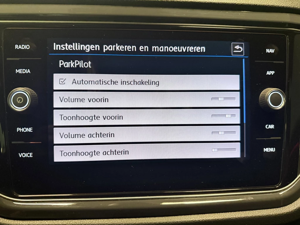 Volkswagen T-Roc – foto 32