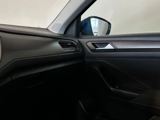 Volkswagen T-Roc – thumbnail 34