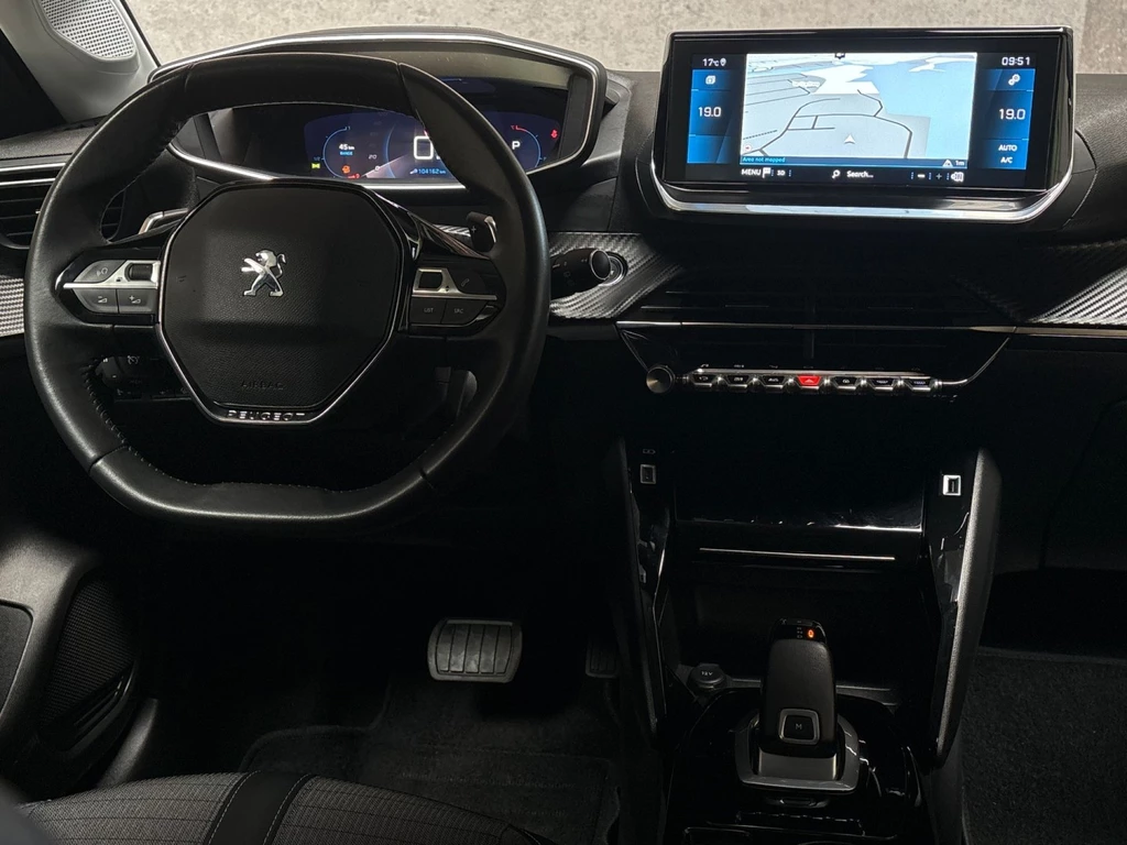 Peugeot 208 – foto 7