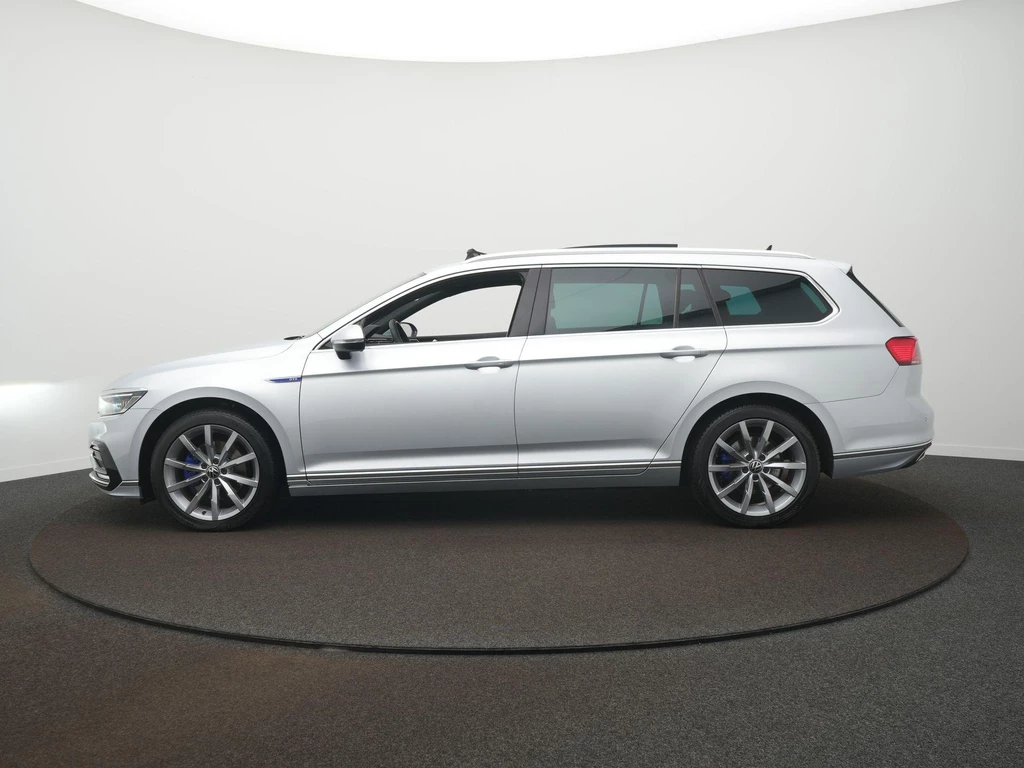 Volkswagen Passat – foto 3