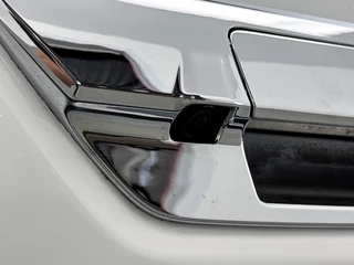 Toyota Hilux – thumbnail 36