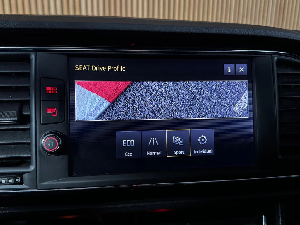 SEAT Leon – foto 41