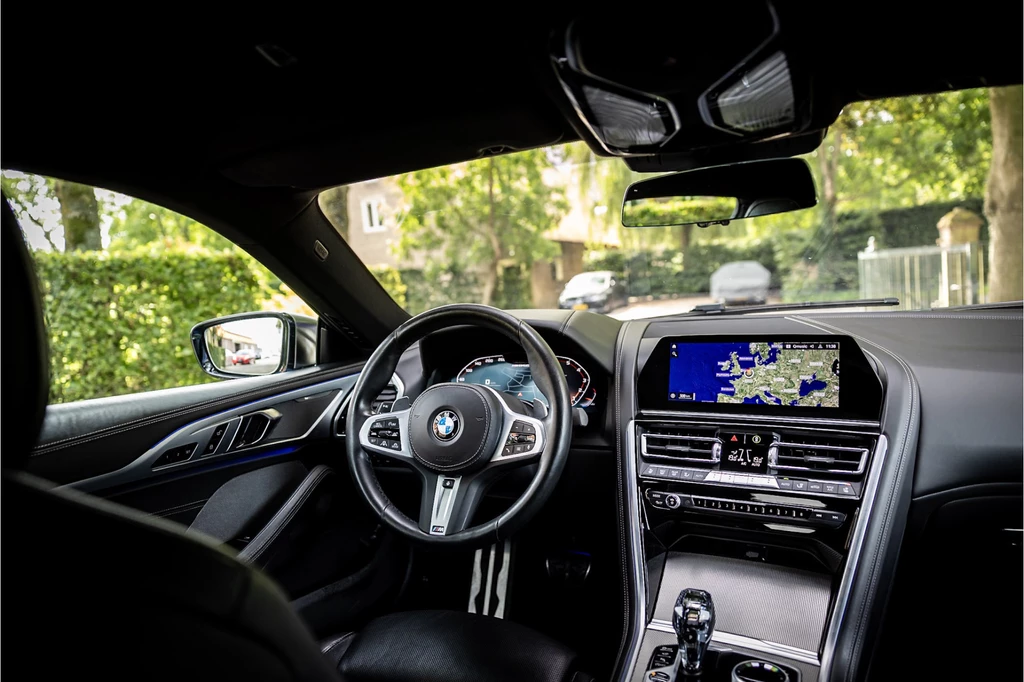BMW 8 Serie – foto 32